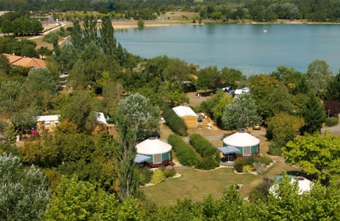 Vienne : Un camping pour un parc multi loisirs