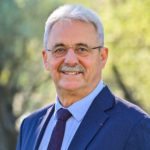 Louis Nègre, maire de Cagnes-sur-Mer (06) : « Il faut redonner de la fraîcheur à nos centres urbains »