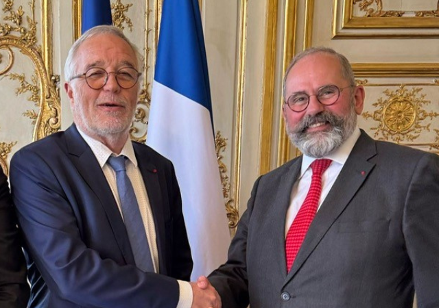 Rencontre avec François Rebsamen, fervent promoteur de l’économie mixte locale